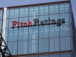 Fitch maintient la note de la Tunisie à « B- » avec perspective stable