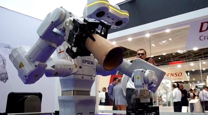 Epson présente son nouveau robot