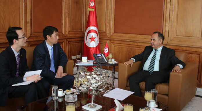 Mabrouk Korchid et l'ambassadeur de chine