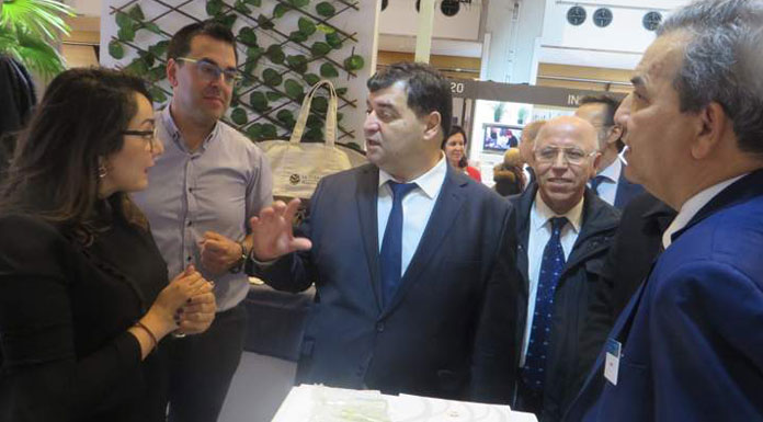 René Trabelsi au salon « les Thermalies » à Paris