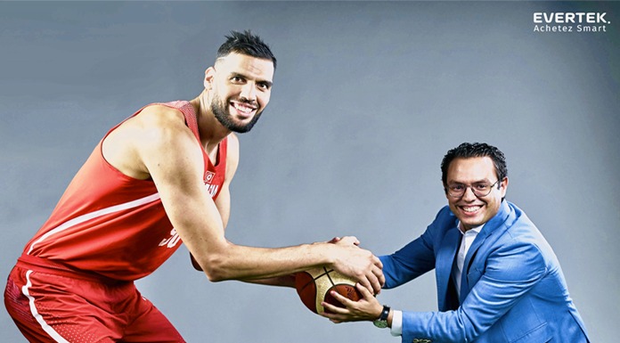 Salah Mejri nouvel ambassadeur de la marque Evertek Salah Mejri nouvel ambassadeur de la marque Evertek