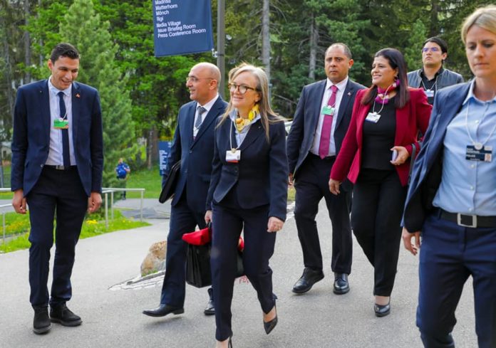 bouden-davos