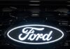 Ford rappelle 350 ingénieurs licenciés pour sauver ses usines de l’IA