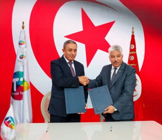 Tunisie Telecom et le ministère de l’Emploi dotent les jeunes de compétences numériques